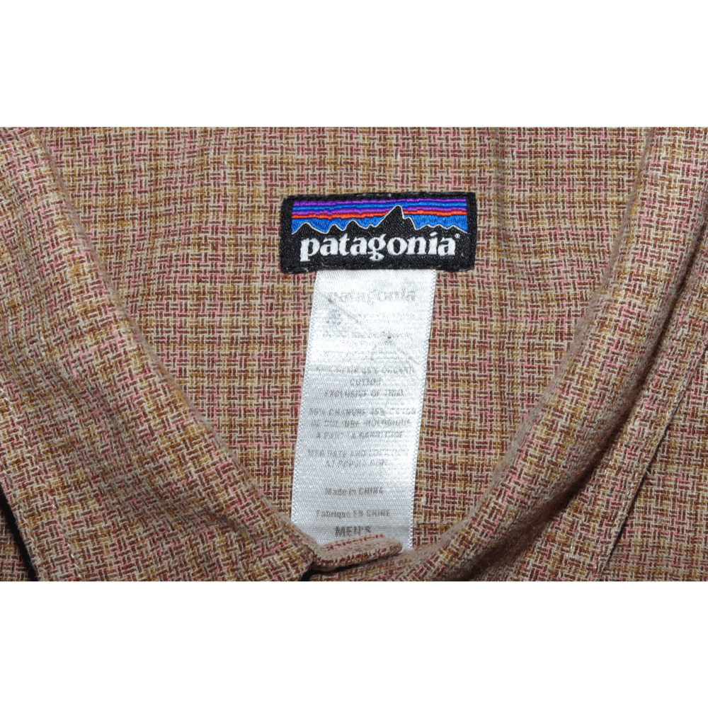 Patagonia Men's Short Sleeve Button Front Pocket Shirt Size Large - Picture 6 of 6